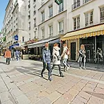 Charming Flat At The Foot Of Les Halles