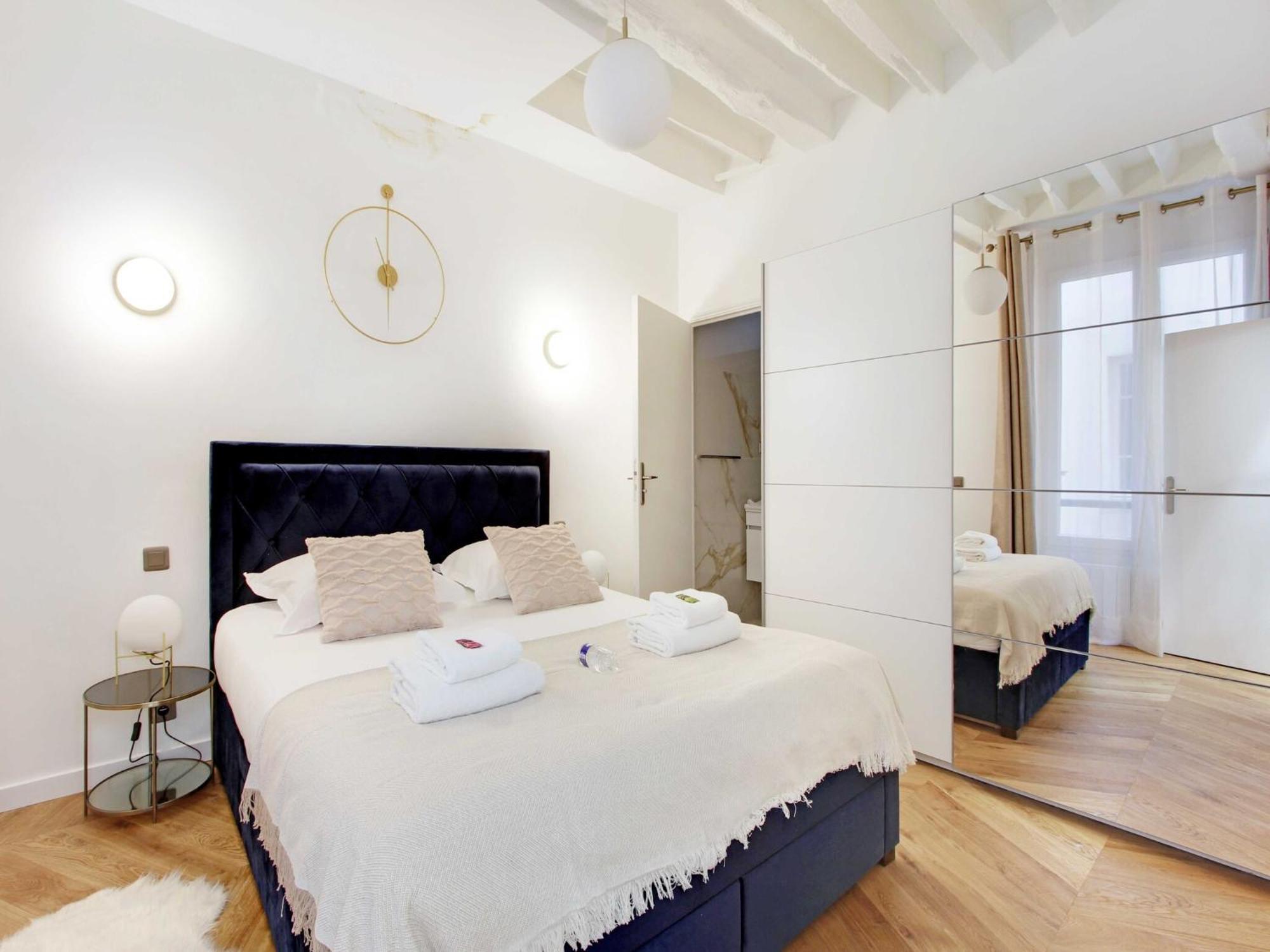 Charming Flat At The Foot Of Les Halles Apartment Paris