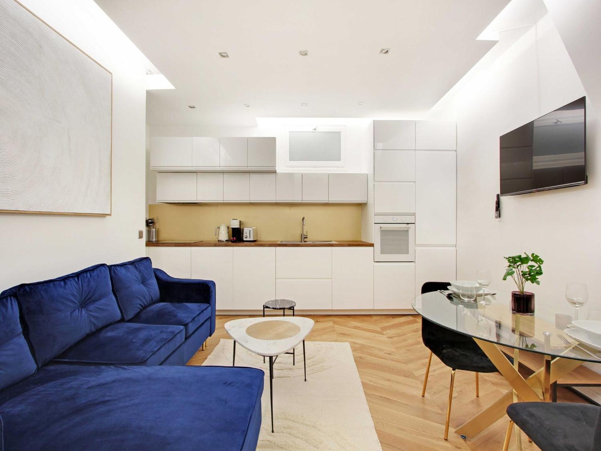 Charming Flat At The Foot Of Les Halles Apartment Paris